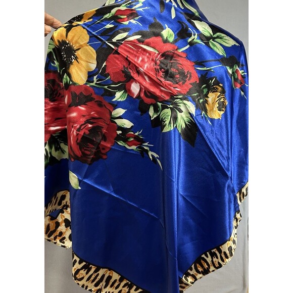 Satin Floral Shawl Scarf Wrap Blue with animal print Edge Cover 34” Square - Picture 2 of 5